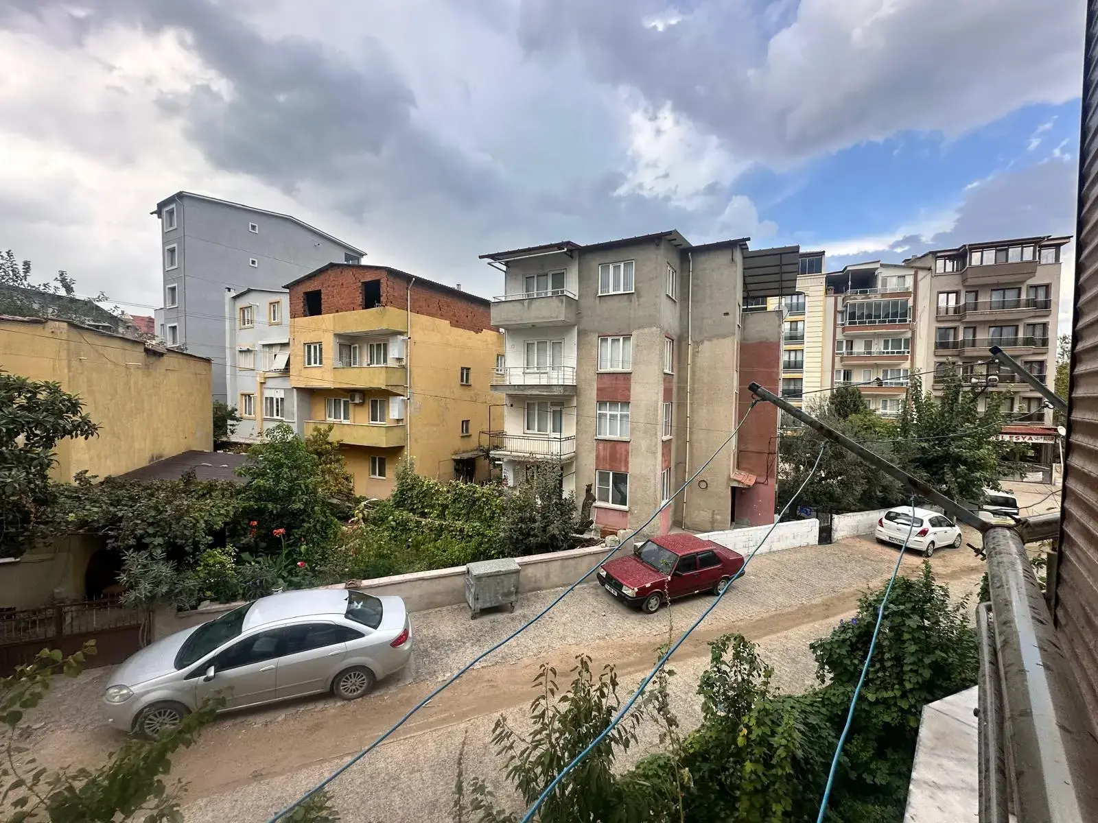 KURTULUŞ MAHALLESİ BÜYÜK MİGROS CİVARI SATILIK DAİRE