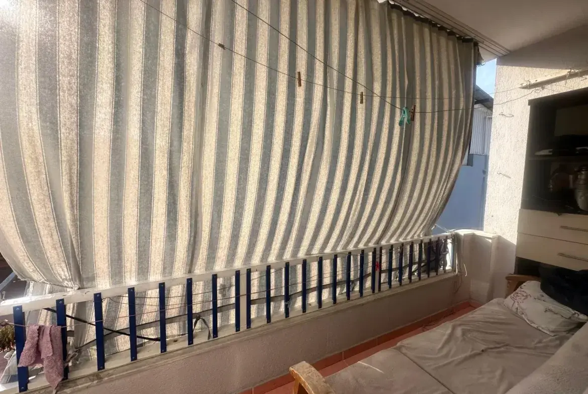 HÜRRİYET MAHALLESİ SANAYİ MEVKİNDE SATILIK DAİRE