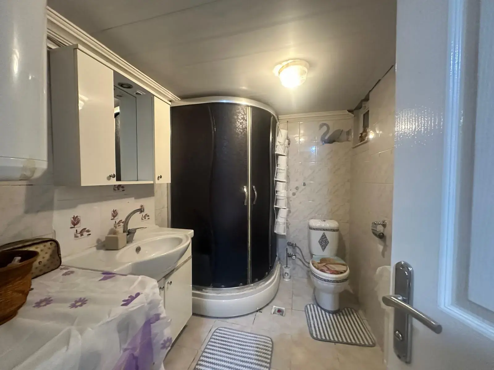 MERKEZDE FATİH CADDESİNE CEPHE SATILIK DAİRE