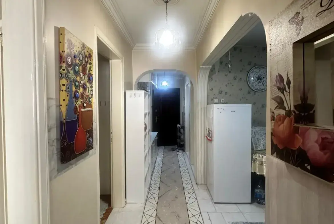 MERKEZDE FATİH CADDESİNE CEPHE SATILIK DAİRE