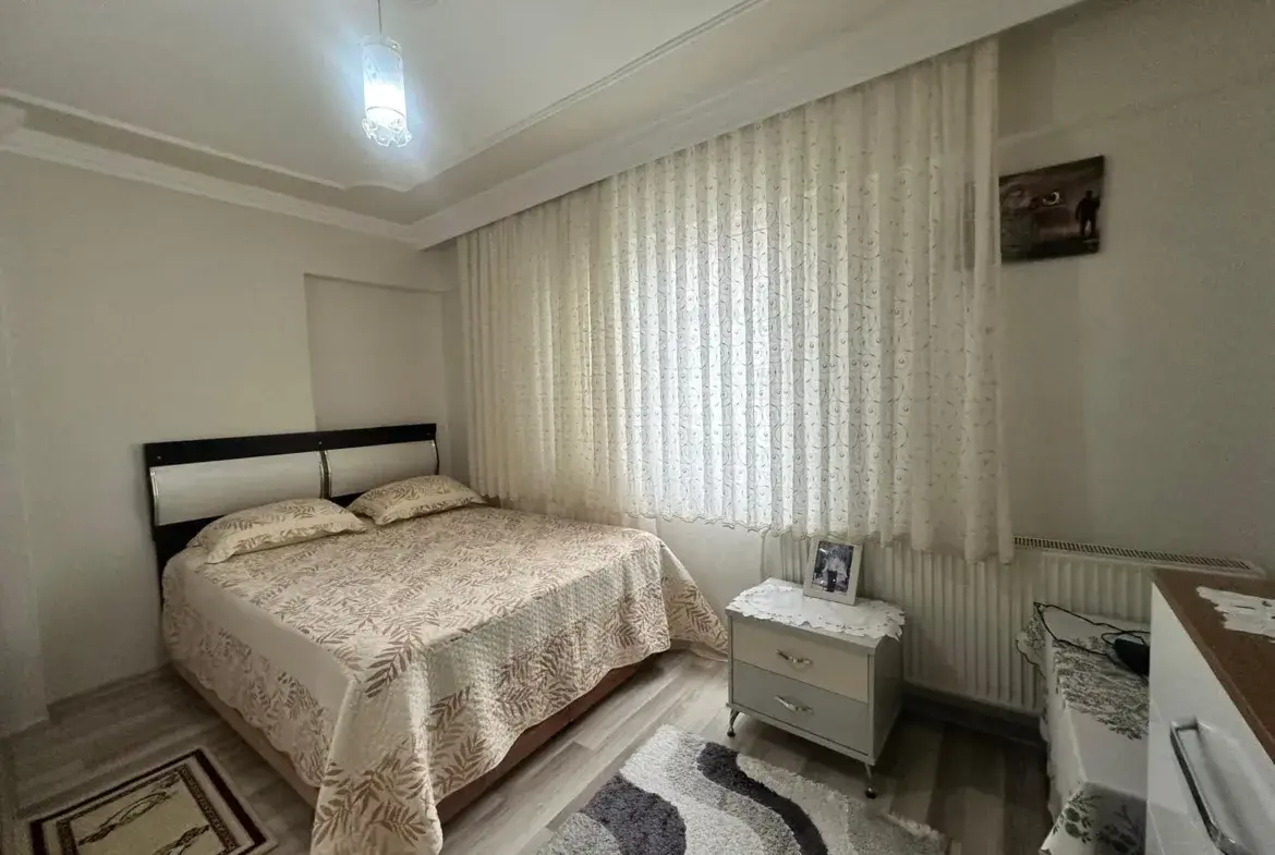TURGUTALP MAHALLESİ ERDENLER BENZİNLİK YANI SATILIK DAİRE