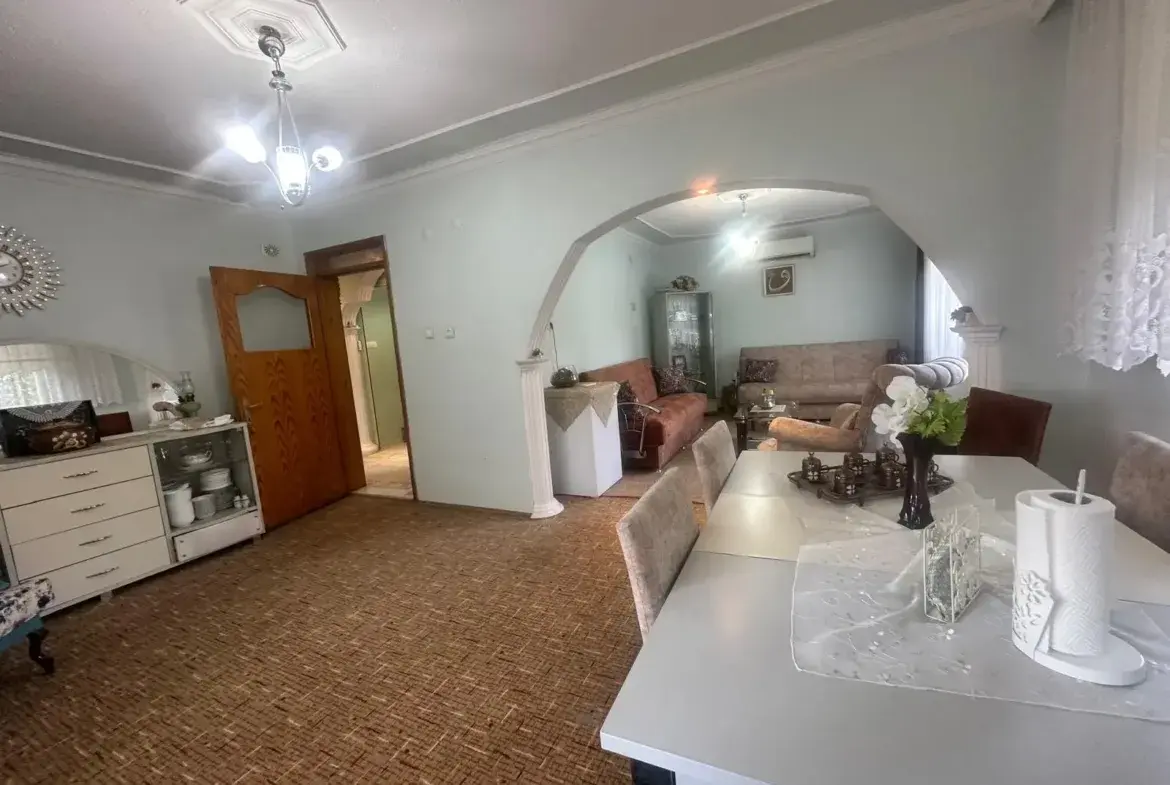 13 EYLÜL MAHALLESİ YENİ MÜESSESE KARŞISI SATILIK MÜSTAKİL EV