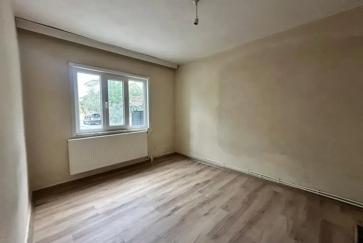 ZAFER MAHALLESİ TREN GARI CİVARI KİRALIK DAİRE