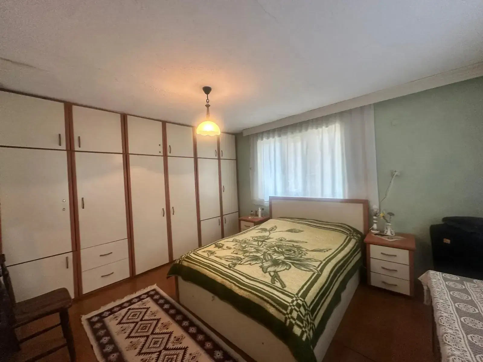 13 EYLÜL MAHALLESİ YENİ MÜESSESE KARŞISI SATILIK MÜSTAKİL EV