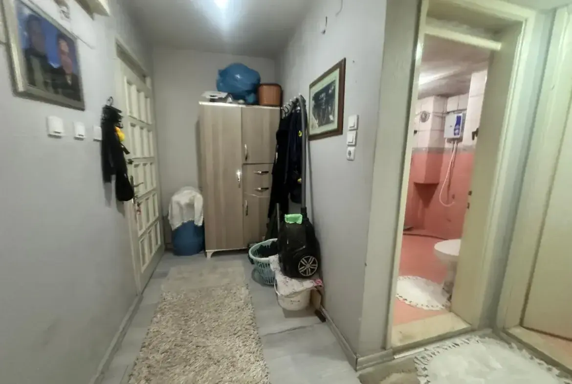 HÜRRİYET MAHALLESİ SANAYİ MEVKİNDE SATILIK DAİRE