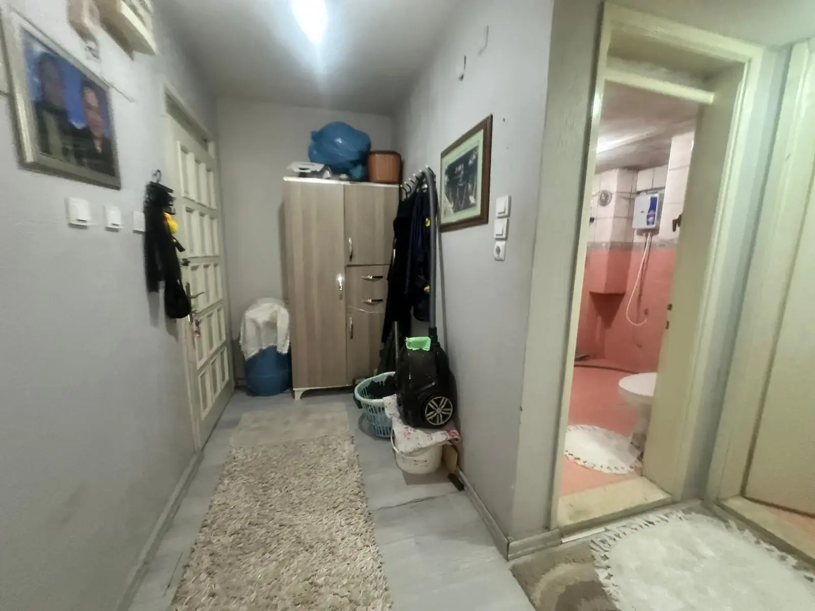 HÜRRİYET MAHALLESİ SANAYİ MEVKİNDE SATILIK DAİRE