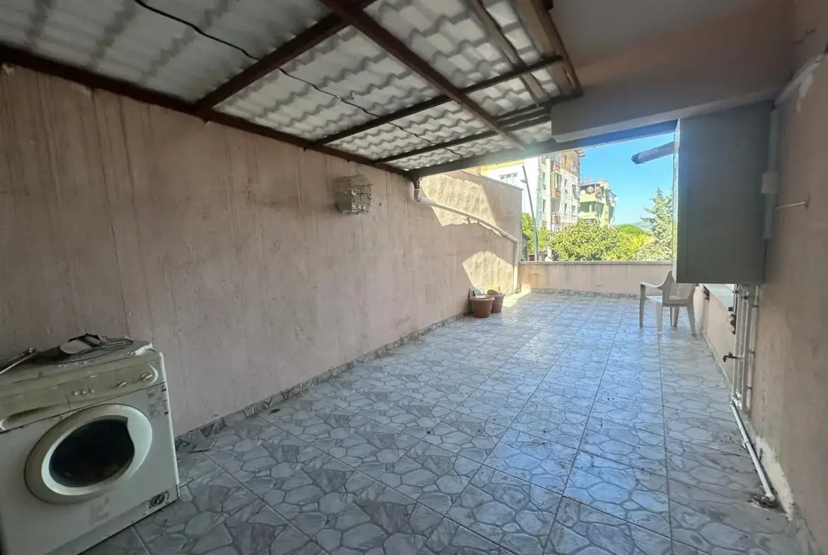 MUZAFFER TEZCAN CADDESİ SANAYİ YOLU ÜZERİ SATILIK DAİRE