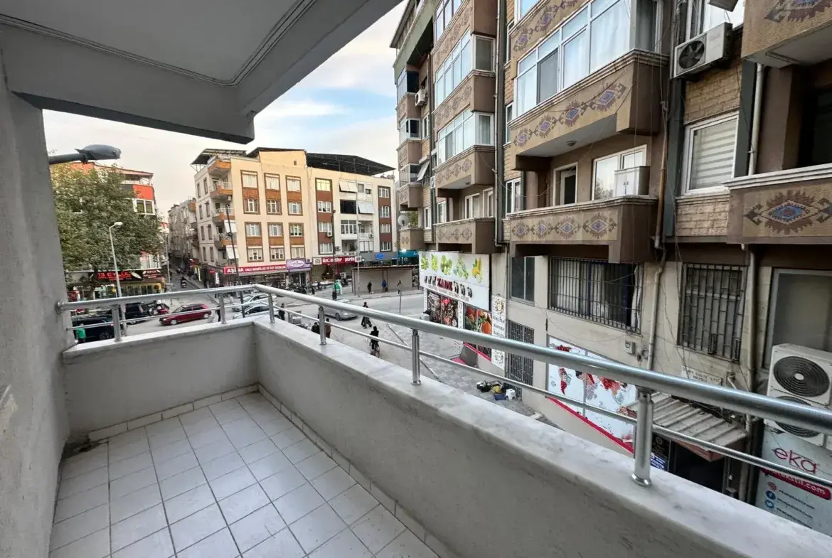 MERKEZDE PEHLİVANOĞLU ÜZERİ KİRALIK DAİRE