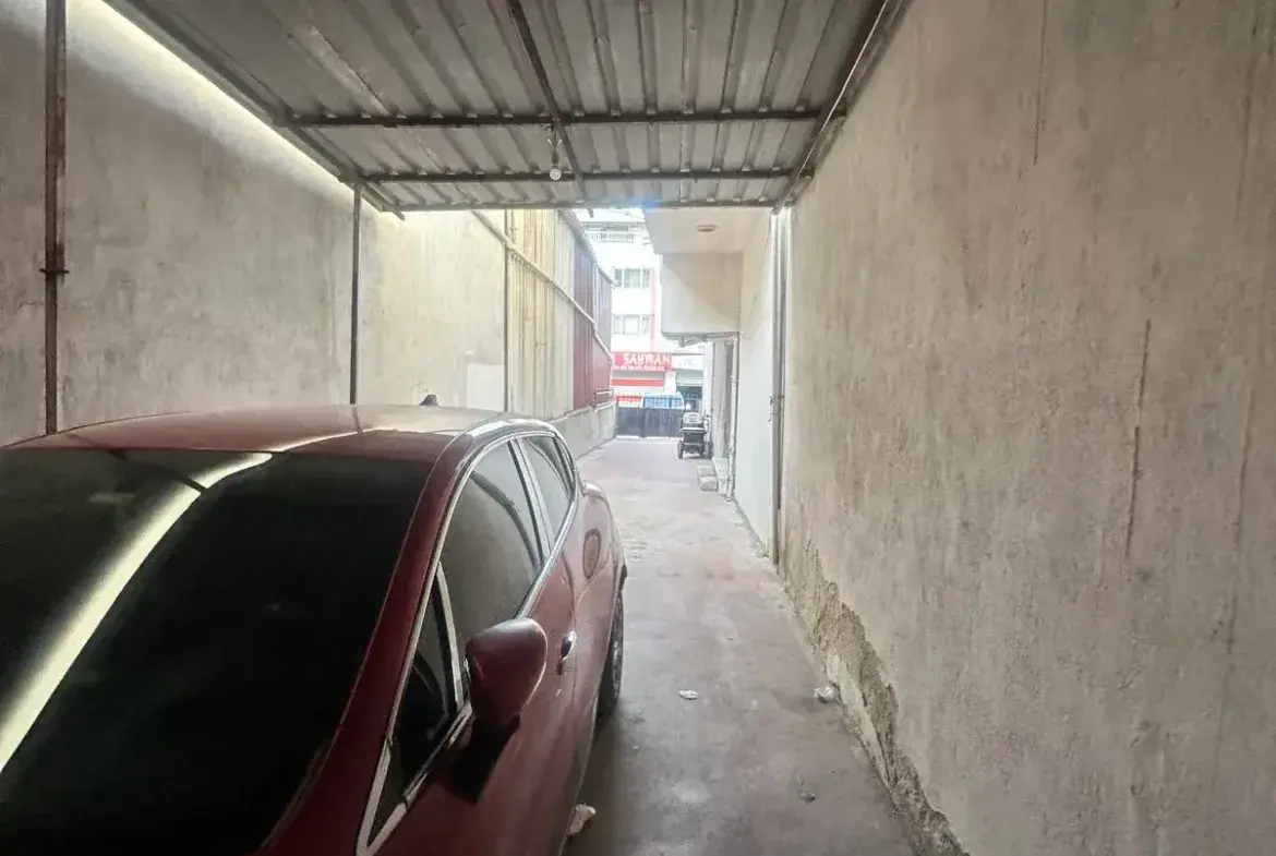 HÜRRİYET MAHALLESİ SANAYİ MEVKİNDE SATILIK DAİRE